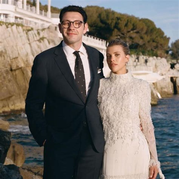 Elliot Grainge Net Worth: Height, Age, Wiki, Career & Girlfriend